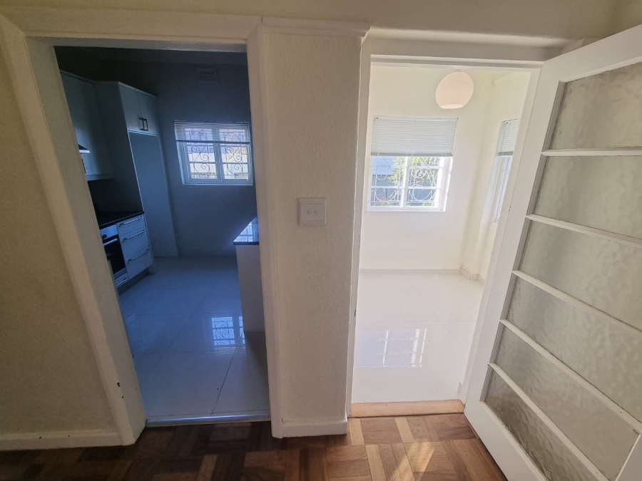 To Let 2 Bedroom Property for Rent in Rosebank Western Cape